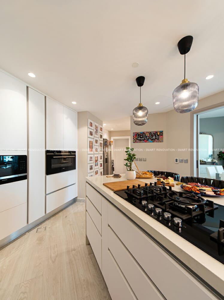 Smart Renovation Design & Fit-Out Company in Dubai presents beautiful Shoreline villa kitchen renovation.