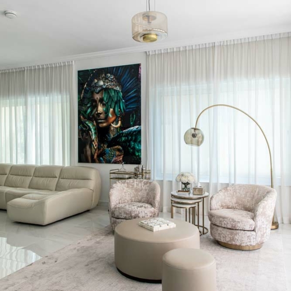 Smart Renovation Design & Fit-Out Company in Dubai presents Jumeirah Park beautiful living room with interior design and decor.