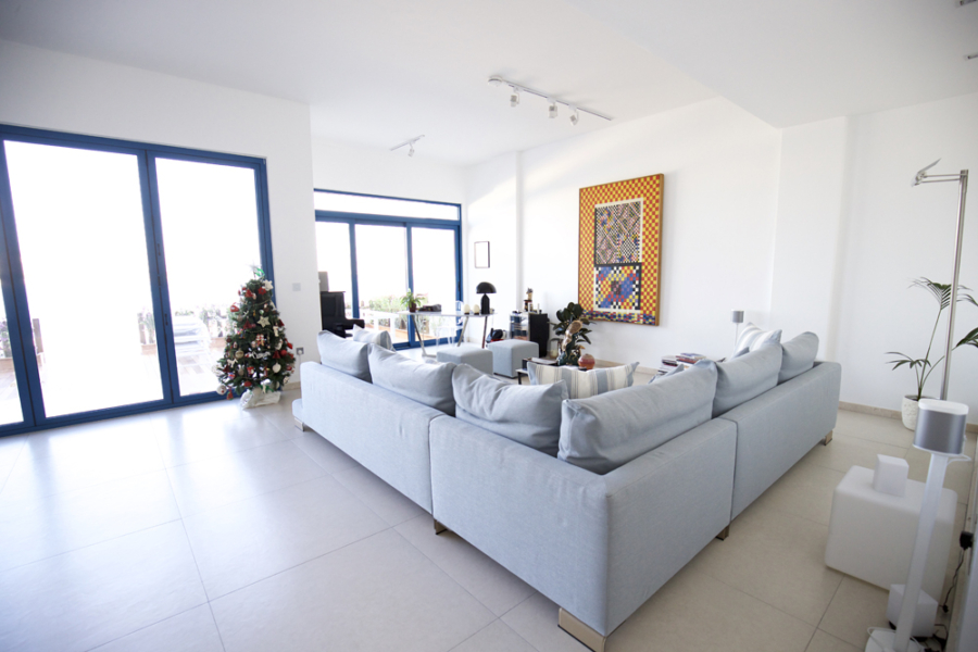 Smart Renovation Design & Fit-Out Company in Dubai presents beautiful Palma townhouse renovation.