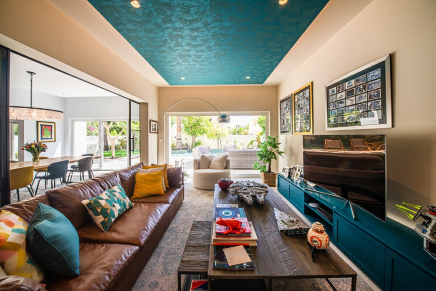 Smart Renovation Design & Fit-Out Company in Dubai presents beautiful Hermes villa living room renovation.