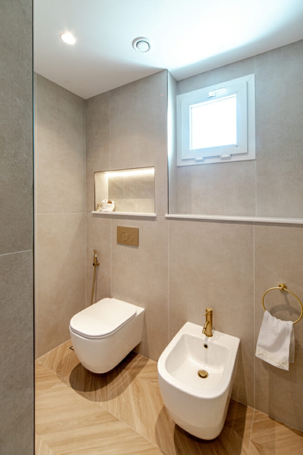 Smart Renovation Design & Fit-Out Company in Dubai presents beautiful Hermes villa bathroom renovation.