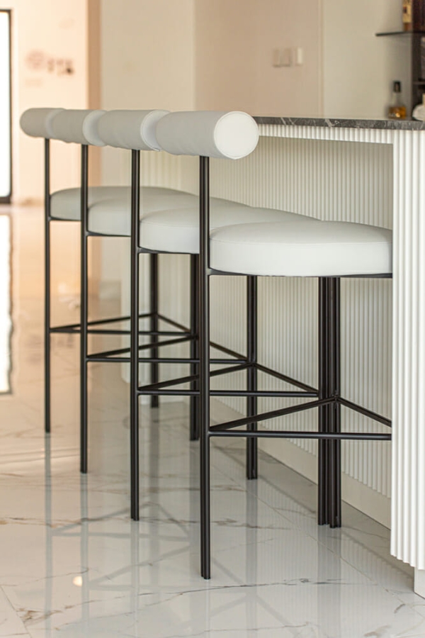 Smart Renovation Design & Fit-Out Company in Dubai presents beautiful Freddy Mercury villa renovation.