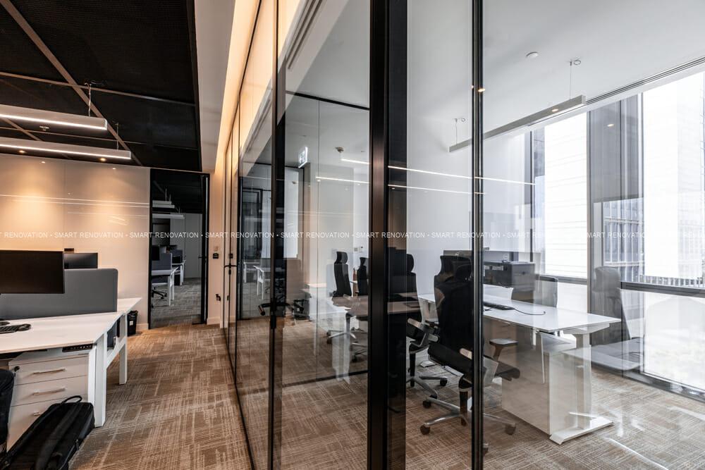Smart Renovation Design & Fit-Out Company in Dubai presents beautiful Rothschild office renovation.