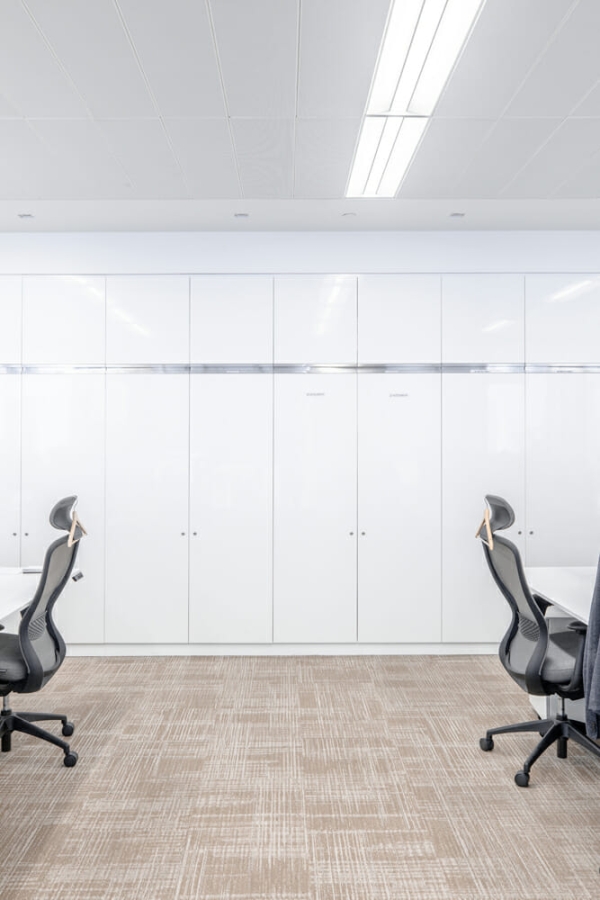 Smart Renovation Design & Fit-Out Company in Dubai presents beautiful Rothschild office renovation.