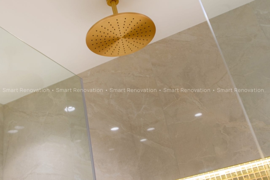 Smart Renovation Design & Fit-Out Company in Dubai presents Shoreline Apartment with beautiful master bathroom fittings.