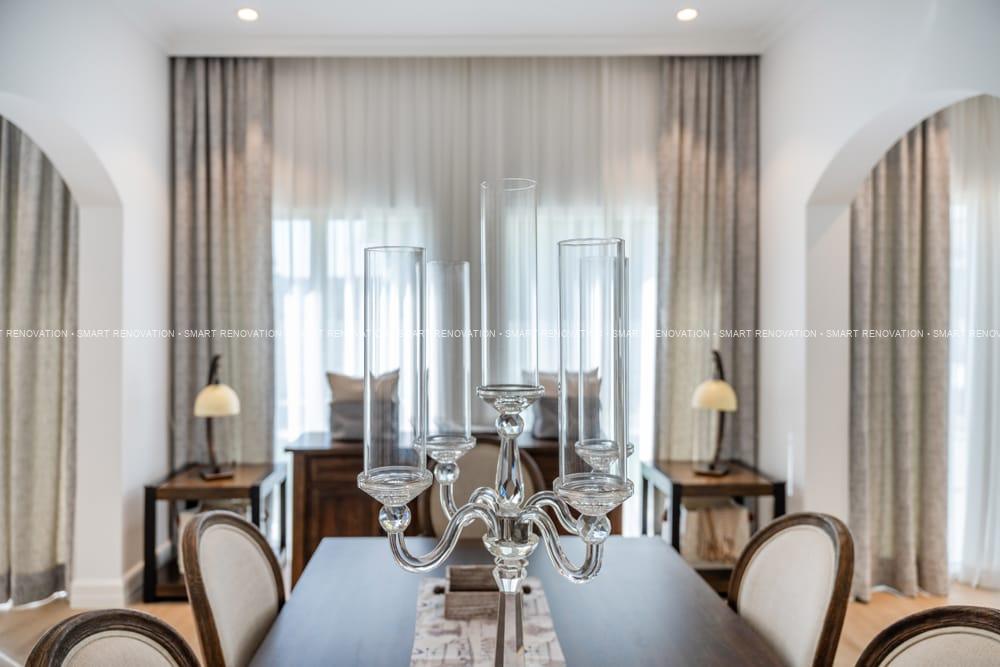 Smart Renovation Design & Fit-Out Company in Dubai presents beautiful Hollywood Villa living room renovation.