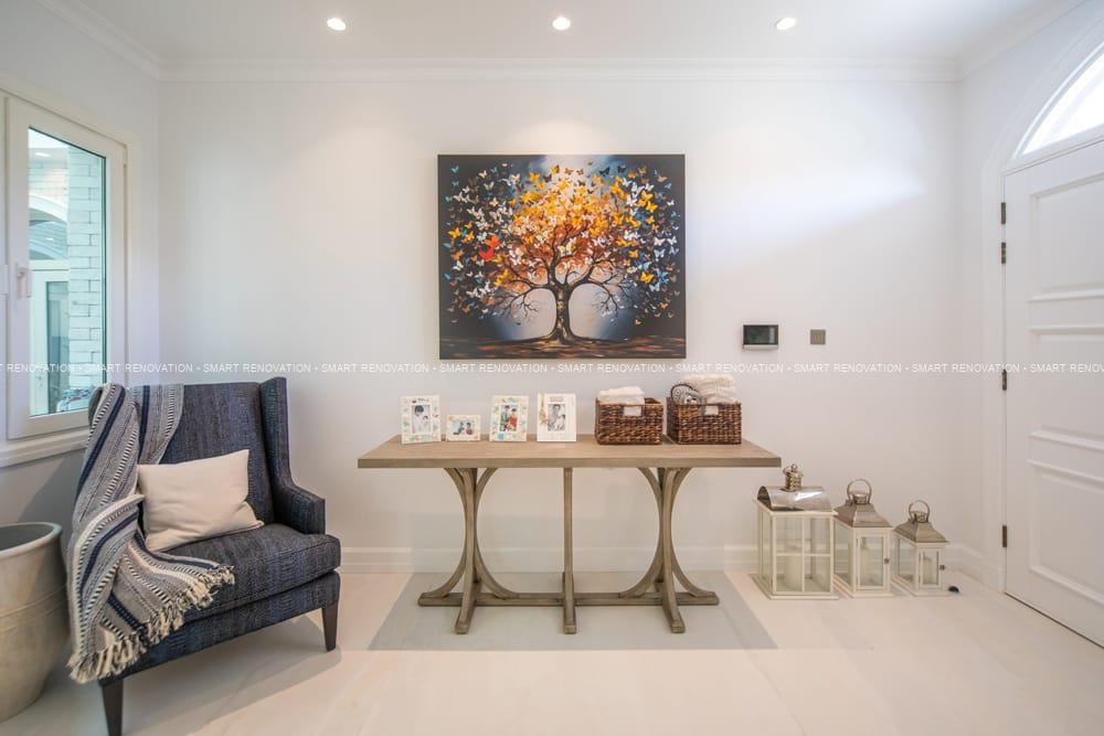 Smart Renovation Design & Fit-Out Company in Dubai presents beautiful Hollywood Villa living room renovation.