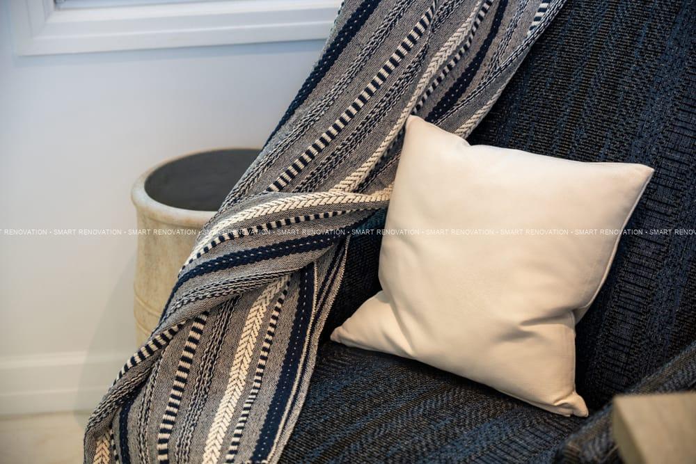 Smart Renovation Design & Fit-Out Company in Dubai presents beautiful Hollywood Villa living room renovation.