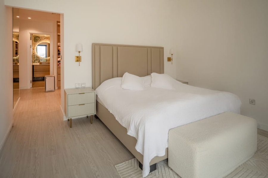 Smart Renovation Design & Fit-Out Company in Dubai presents beautiful Palma Residence bedroom renovation.