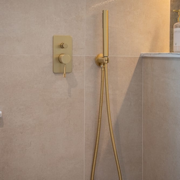 Smart Renovation Design & Fit-Out Company in Dubai presents The Silk Road villa bathroom renovation.