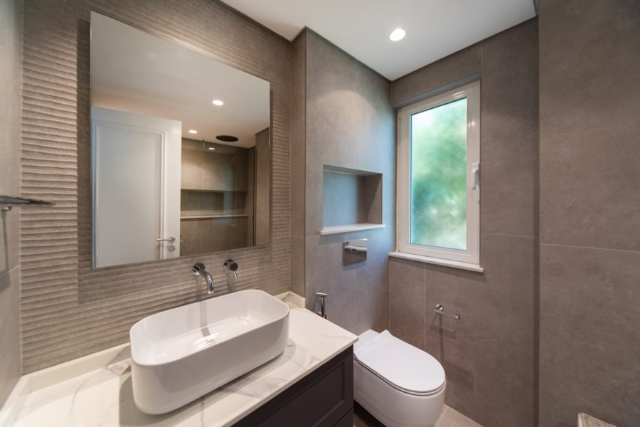 Smart Renovation Design & Fit-Out Company in Dubai presents beautiful Silk Road Villa bathroom renovation.