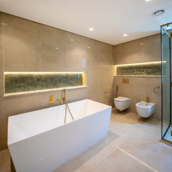 Smart Renovation Design & Fit-Out Company in Dubai presents beautiful Silk Road Villa bathroom renovation.
